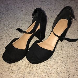 Like New ASOS Black Platform Heels